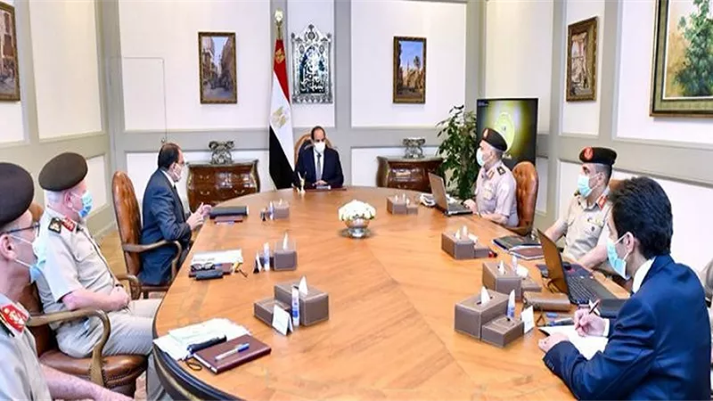 الرئيس يستعرض موقف المشروعات القومية العملاقة في اجتماع مع مستشار التخطيط العمراني