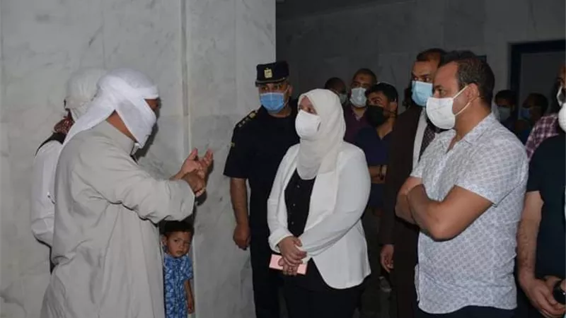 نائب محافظ مطروح تتفقد المتشآت الطبية بالضبعة ورأس الحكمه صور