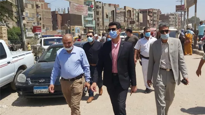 نائب محافظ القليوبية يتابع أعمال لجنة استلام الطرق بشبين القناطر