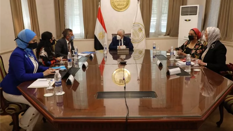 وزير التعليم يبحث سبل التعاون مع منظمة الأمم المتحدة للطفولة في مصر 