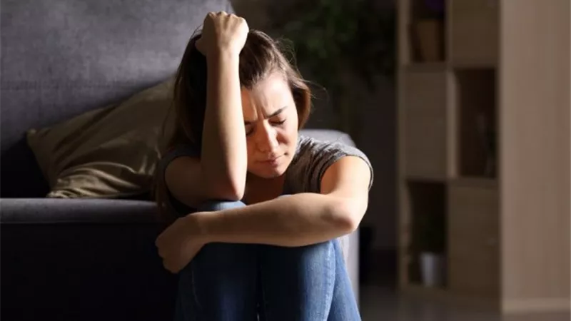 5 اعراض تنذرك بمشاكل الغدة الدرقية