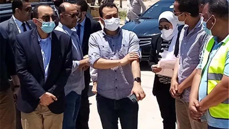 نائب محافظ الاسماعيليه يتابع مبادرة حياة كريمة بالقنطره شرق