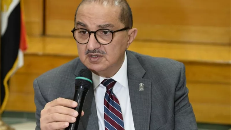 مجلس جامعة أسيوط يوافق على تعيين 10 بعدد من كليات الجامعة