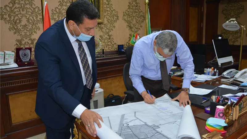محافظ المنيا يعتمد المخطط الإستراتيجي لمدينة ديرمواس