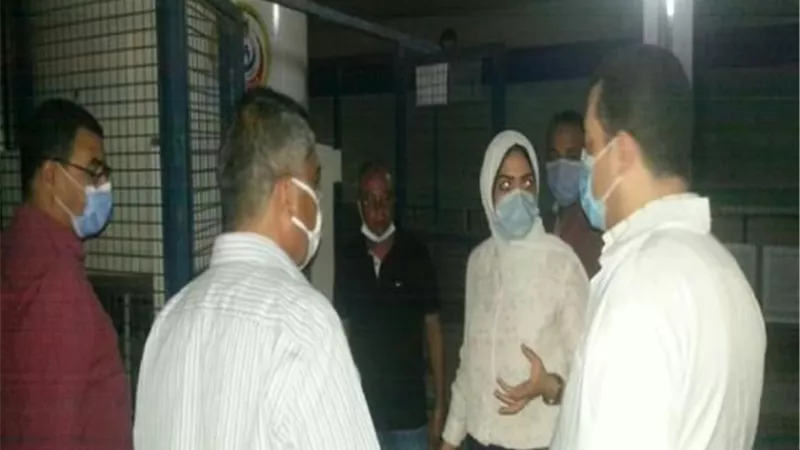 حملة لتطبيق الإجراءات الإحترازية ورفع الاشغالات بكفر شكر تقودها نائبة محافظ القليوبية