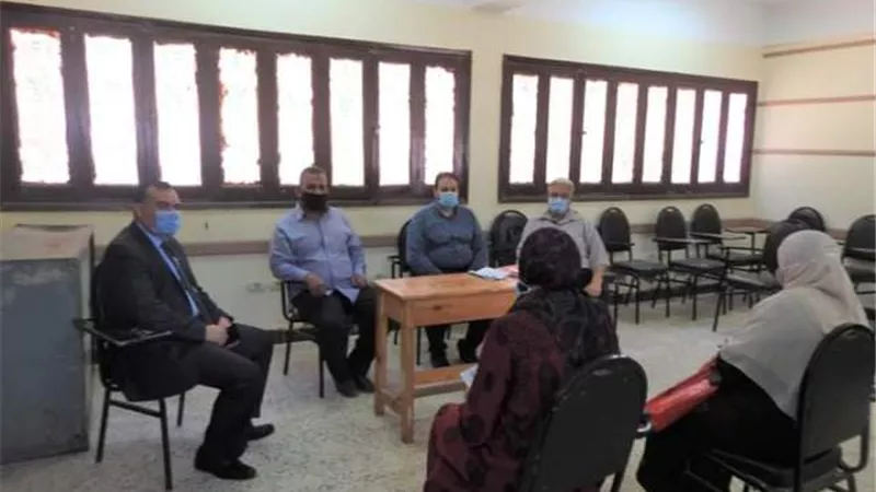 مدير تعليم المنوفية يتابع عمل لجنة اعتذارات الدبلوم الفني الصناعي ..صور