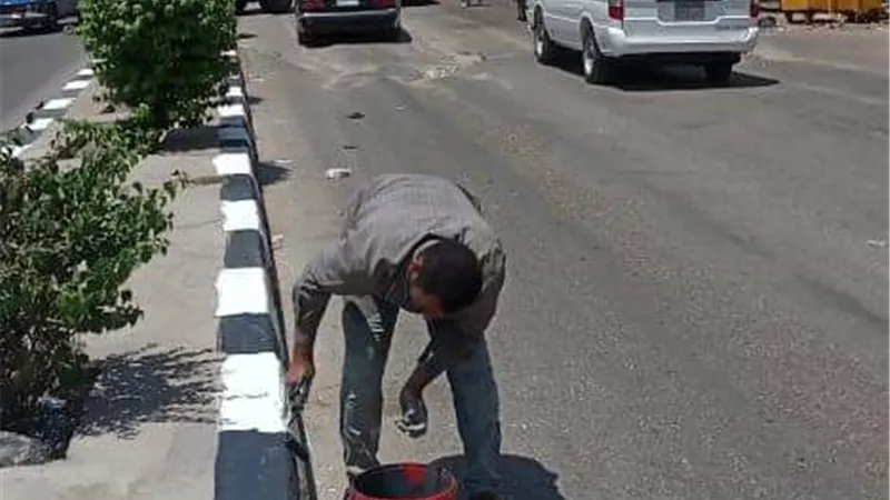 صيانه اعمده الاناره ودهانات لكورنيش حى المعصره