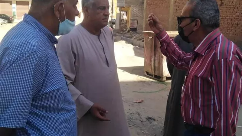رئيس مدينة الغردقة في متابعة ميدانية لتطوير منطقة العرب