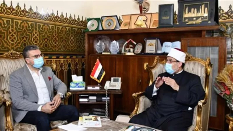 وزير الأوقاف ورئيس اتحاد الإذاعات الإسلامية يناقشان التعاون المشترك