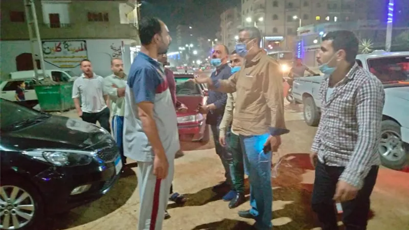 « 67 » محضر كمامة ومخالفة محلات وورش لمواعيد الغلق بالمنوفية