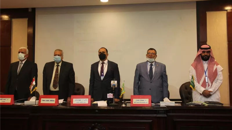 جامعة دمنهور تشارك فى منتدى المخلفات الإلكترونية الخطرة ودورشباب الجامعات فى التخلص منها