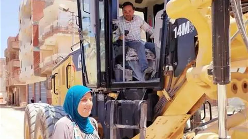 حملات مكبرة لإزالة الإعلانات المخالفة بالباجور والشهداء و بركة السبع .. صور