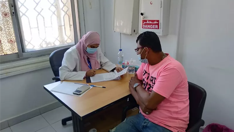تطعيم العاملين بموانئ البحر الأحمر بلقاح فيروس كورونا المستجد