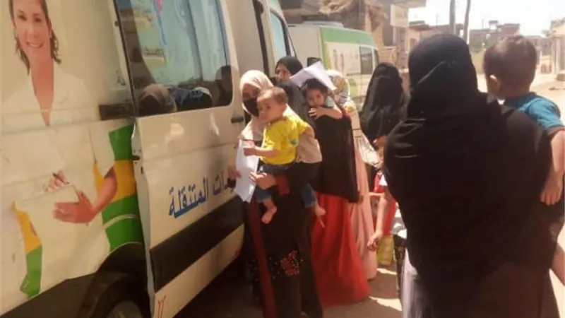 الكشف الطبى على١٤٠٠ مريض بالقافلة الطبية فى الصالحية الجديدة.. بالصور