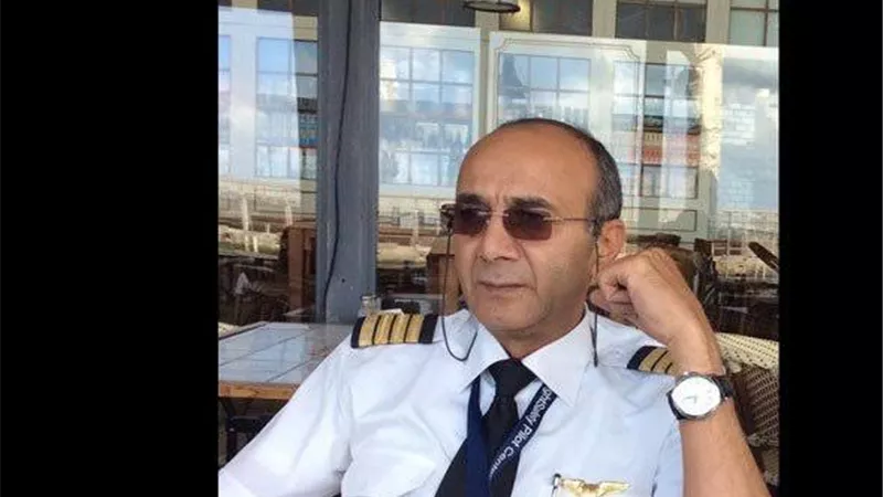 عودة مساعد الطيار أشرف أبو اليسر لعمله بعد توقف عام ونصف بسبب محمد رمضان