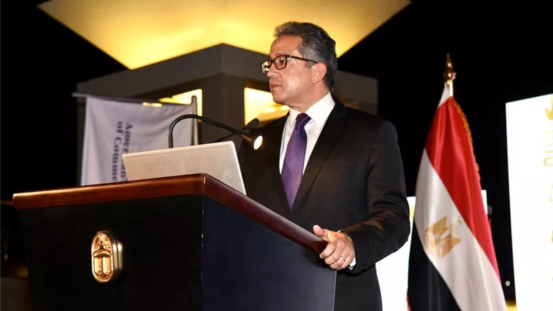 العناني: قطاع السياحة يتعافى بالكامل في ٢٠٢٢