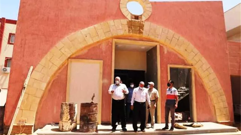 الزملوط يتفقد مشروع تطوير المركز التكنولوجى بالداخلة