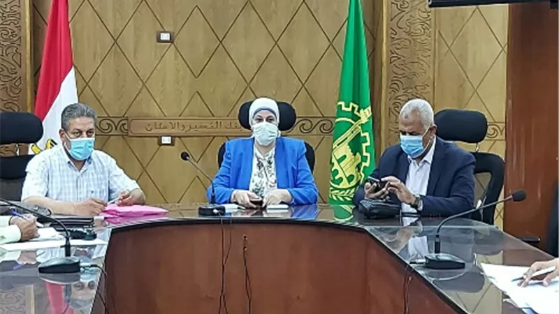 وكيلة التعليم بالقليوبية تجتمع مع مسئولي صندوق دعم وتمويل المشروعات بالوزارة