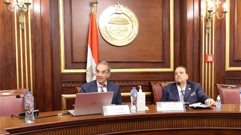 الاتصالات : 115 الف متدرب بالعام المالى الحالى ونشر مراكز ابداع مصر الرقمية فى المحافظات