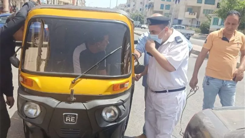 جهاز دمياط الجديدة يصادر11 توك توك 5 تروسيكل للنباشين بالتعاون مع شرطة التعمير.. بالصور