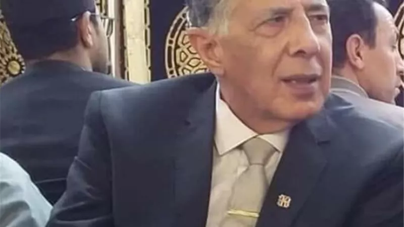 البقاء لله