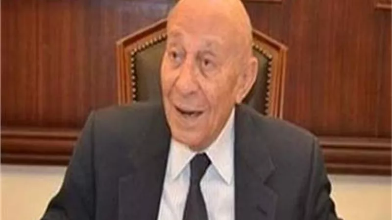 القومي لحقوق الإنسان يدعو إلى إنجاح خطط الدولة لاحتواء فيروس كورونا