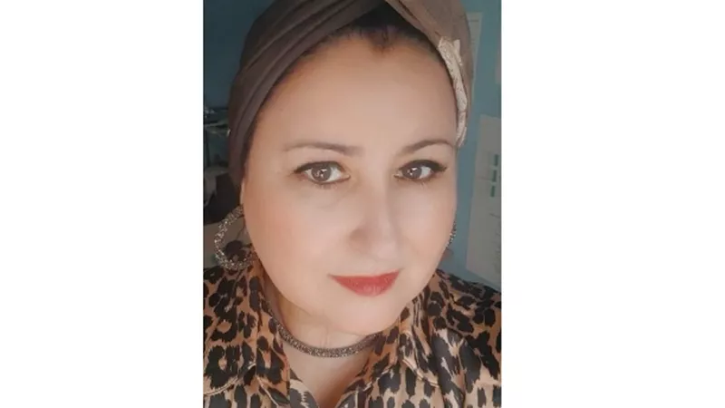 طفلة منسية