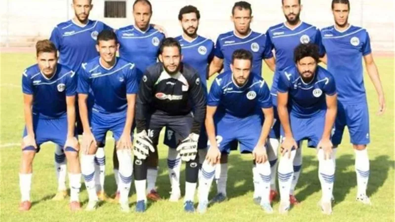 الترسانة في مأزق بسبب العجوز