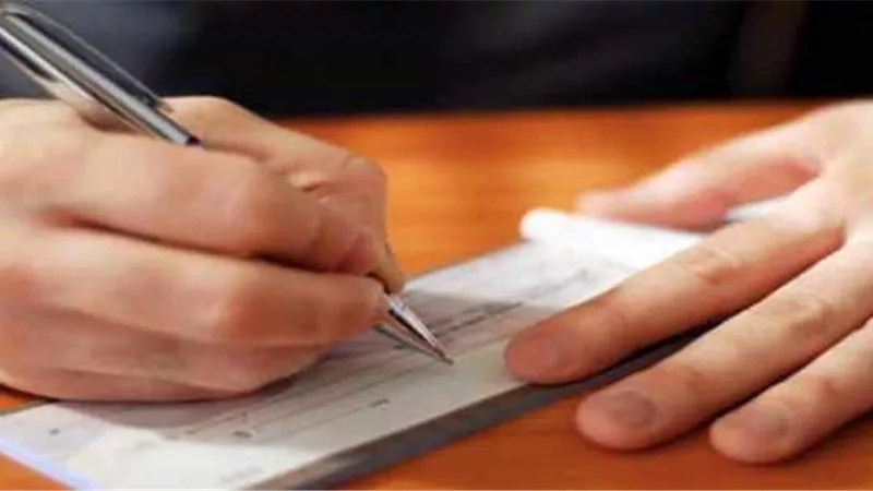 معلومة اقتصادية.. الأوراق التجارية تعتبر وسيلة آمنة بديلا عن النقود فى التجارة