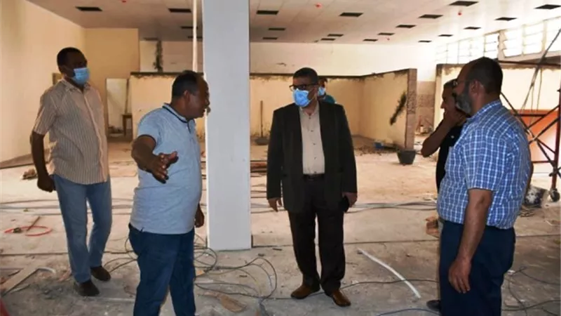 متابعة تجهيز كلية العلاج الطبيعى بجامعة القناه للموسم الدراسى الجديد.. بالصور