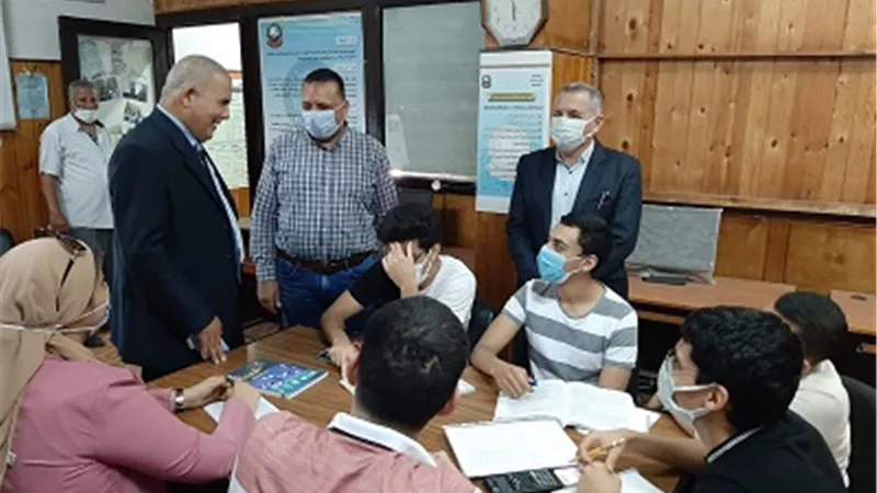 وكيل تعليم دمياط يشهد إنطلاق مسابقة أوائل طلبة الثانوية العامة على مستوى الجمهورية
