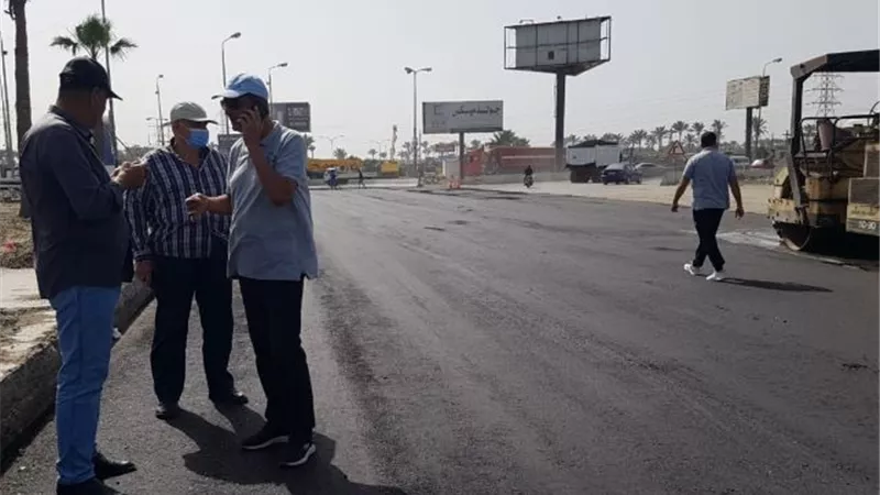 جهاز دمياط الجديدة ينفذ أهم المشروعات الخدمية التى تربط المدينة بالميناء.. بالصور