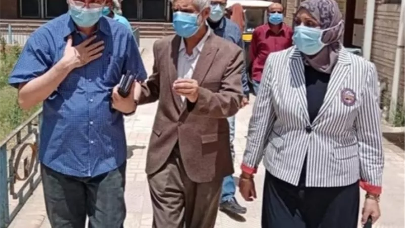 النائبة هناء فاروق تجري زيارة لمستشفى الزرقا المركزى