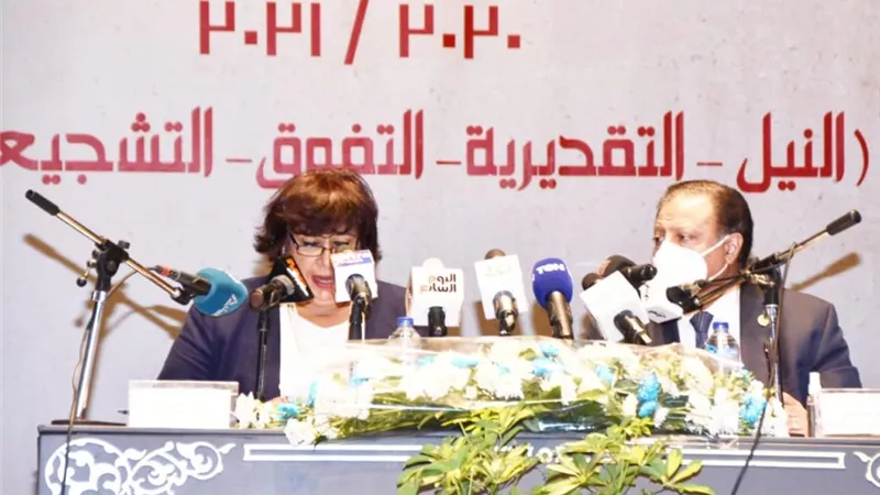 عبد الدايم : الدولة المصرية في عهد الرئيس السيسي تشهد اهتماما غير مسبوق بمفردات الحياة الثقافية وتقدير الرموز الابداعية