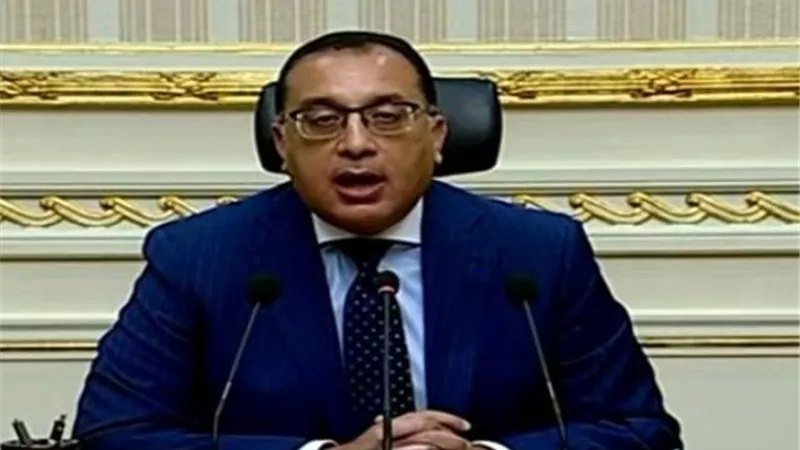 رئيس الوزراء: الاصلاح النقدى والمالى لكى تتم المحافظة عليه لابد ان يتبعه الاصلاح الهيكلى
