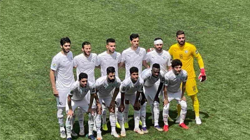مدافع بيراميدز يعلن إصابته بفيروس كورونا