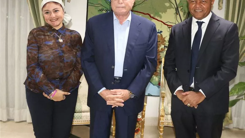 محافظ جنوب سيناء يستقبل مدير برنامج الغذاء العالمي بمناسبة انتهاء فترة عمله بالقاهرة