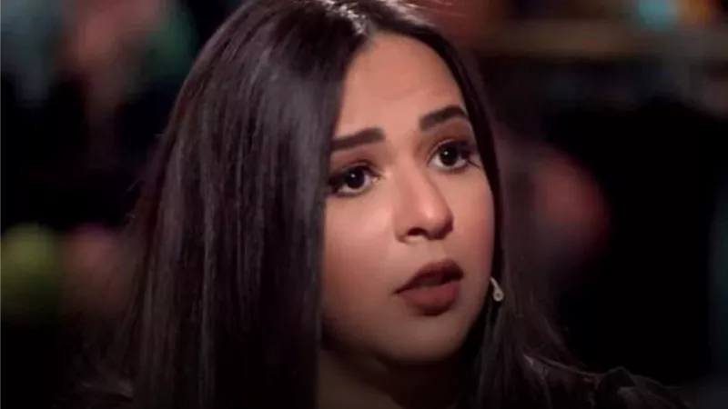 ايمي سمير غانم تؤكد عدم معرفة والدتها بوفاة سمير غانم.. وتضع ورقة للتنبيه الفريق الطبي