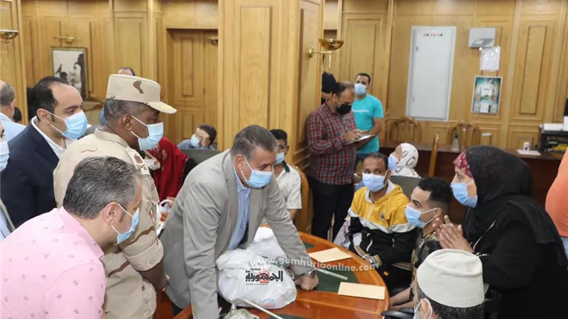 مساعدات مالية لأكثر من 30 محتاجا وأطراف صناعية بالمجان لحالتين من ذوي الهمم بالمنوفية
