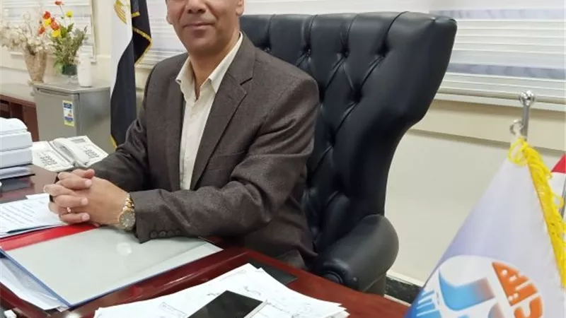 جهاز تنمية بدر يكشف أنباء سارة عن شبكة الكهرباء فى المدينة.. بالصور
