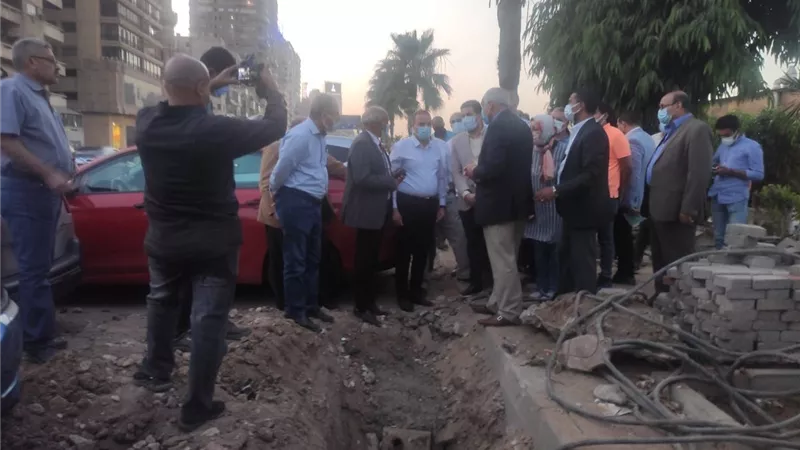 جوله لمحافظ الجيزة بشارع للنيل للوقوف علي نسب تنفيذ الاعمال