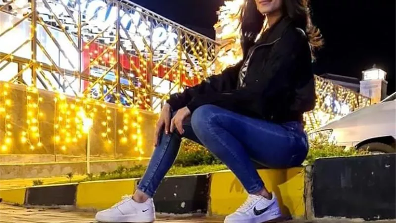 بالصور .. إطلالة جذابة للفنانة ولاء الشريف عبر إنستجرام