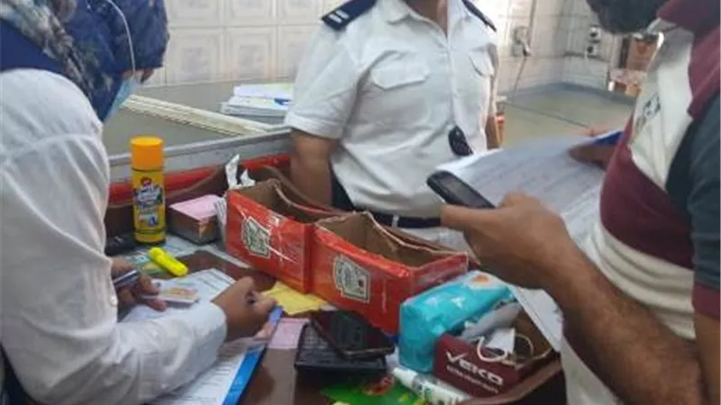 محاضر و١٢ اندار واعدام ٦٤ كجم لحوم مواد غذائية في حمله بمطروح