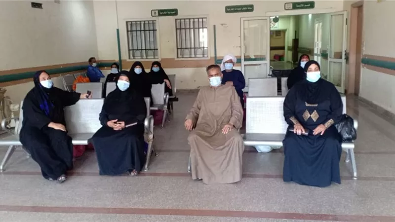 تعافى و خروج ١٠ مصابين بكورونا من مستشفى قفط التعليمى