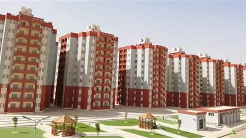 انجاز ٧٠% من الاعمال بمنطقة بطن البقرة العشوائية .. جيهان عبد الرحمن:تسكين ١٣٢١ اسرة بوحدات مجهزة بالاسمرات
