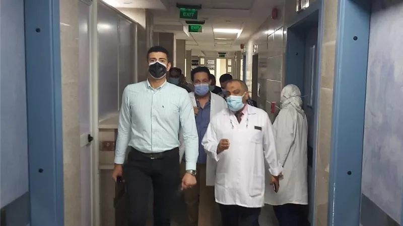 نائب محافظ القليوبية يتفقد مستشفى ناصر العام وبهتيم المركزي بشبرا الخيمة
