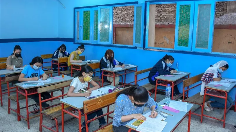 طلاب الاسكندريه: الانجليزى طويل وأغلبه سهل