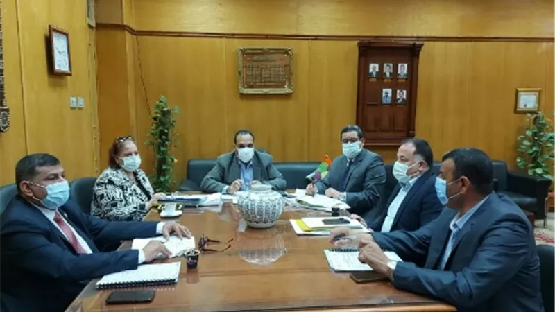 لجنة قيادات جامعة بنها تستقبل المتقدمين للوظائف الإشرافية