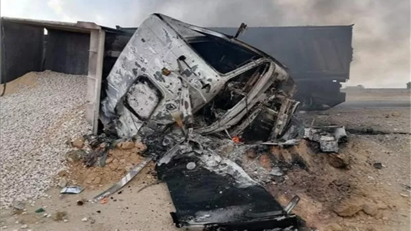 احتراق جثتين داخل ملاكى اصطدمت بعمود نور بالقصير