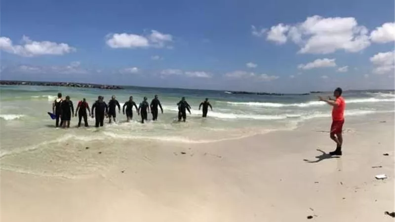 بعد يومين من البحث عن جثة طفل غرق بمصيف جمصه انتشال جثته من أمام دمياط الجديدة